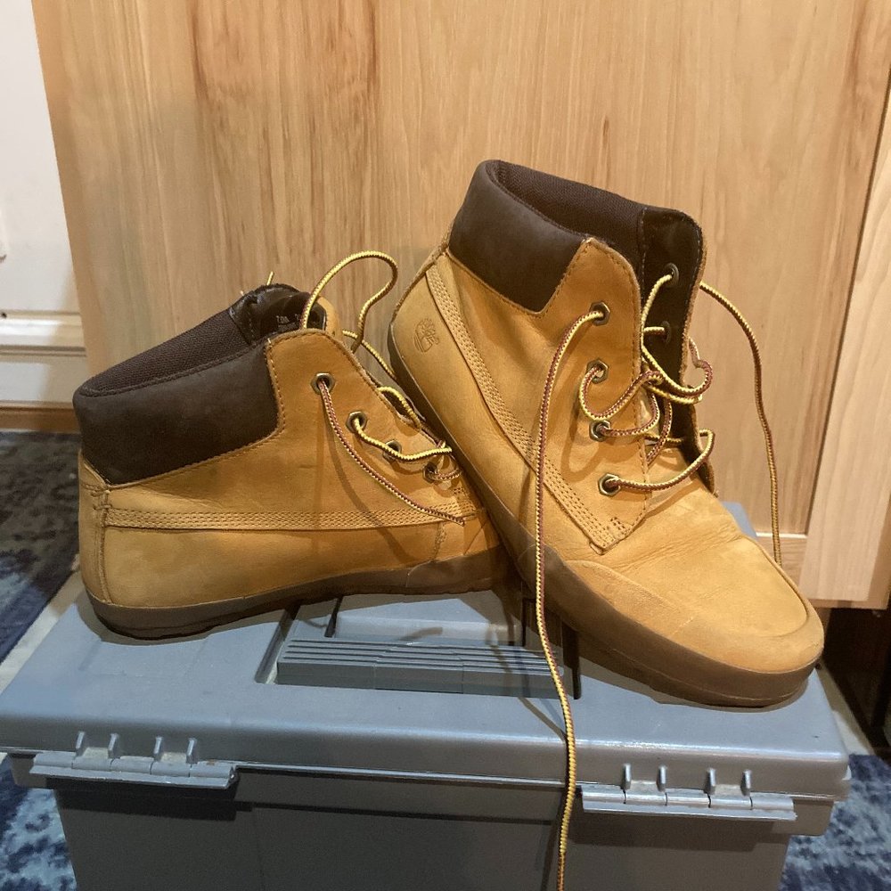 Timberland Women's Sneaker Suede Boot